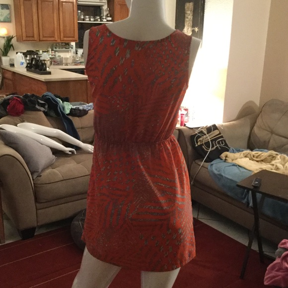 Cute mini dress - Picture 3 of 5